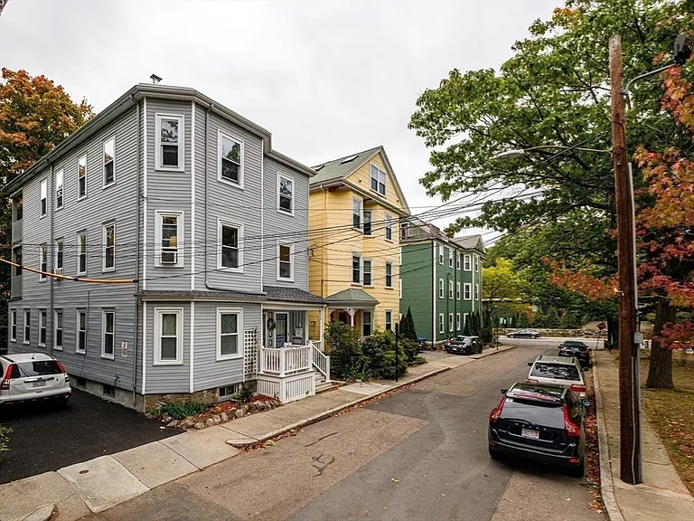 7 Mulford St #3 — Photo 15