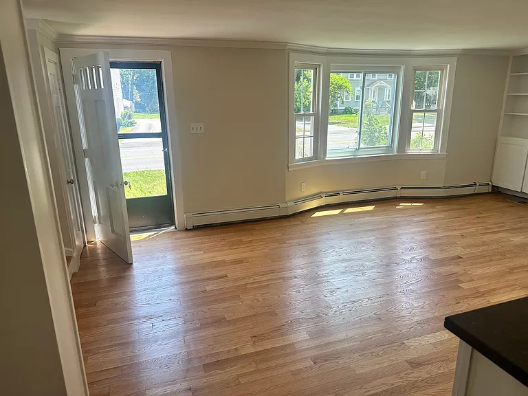 324 Elm St #A — Photo 19