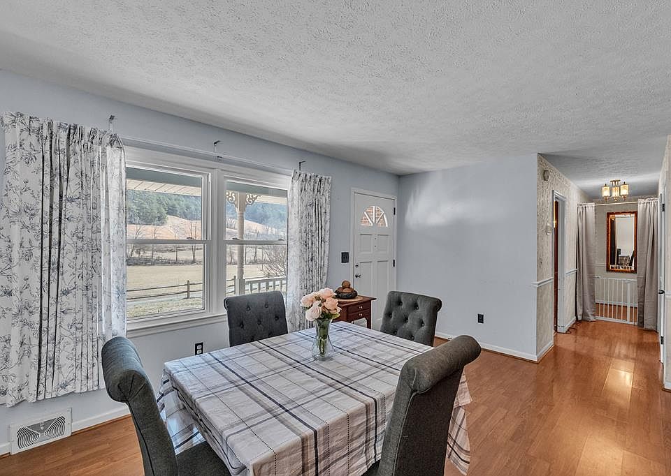 40th image of this home