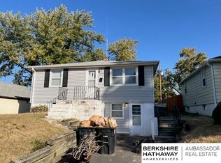 6524 Charles St, Omaha, NE 68104