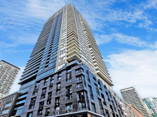 115 Blue Jays Way, Toronto, ON