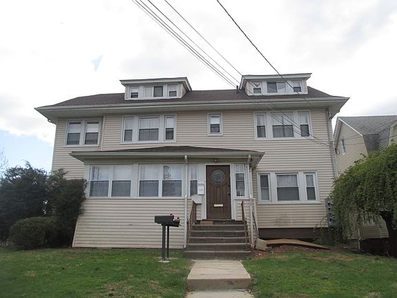 2nd image of 700-702 Park Ave