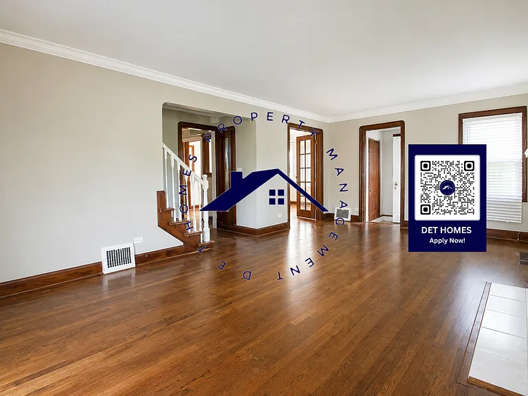 14747 Rutland St — Photo 4