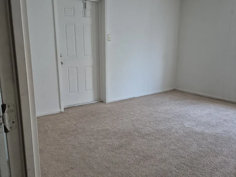 8808 SE 87th Ter — Photo 9
