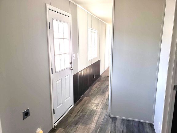 5th image of 421 N 200 W #2