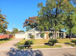 367 Stonehenge Ln, Houston, TX 77015
