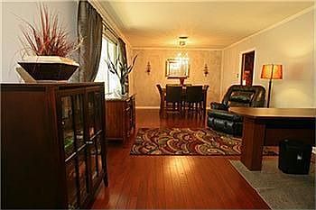 4th image of 3612 Wosley Dr