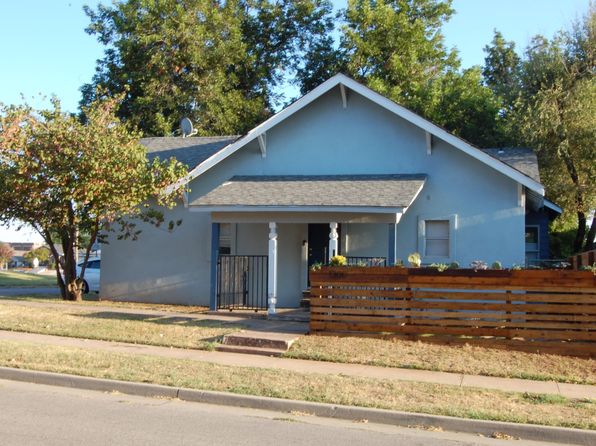 1300 W Park Pl
