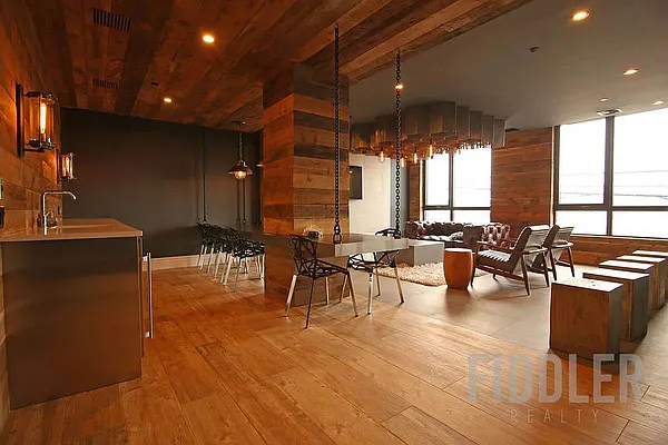 Rented by The KCI Group | media 72