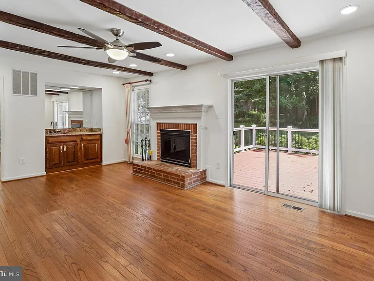903 Ridge Dr — Photo 14