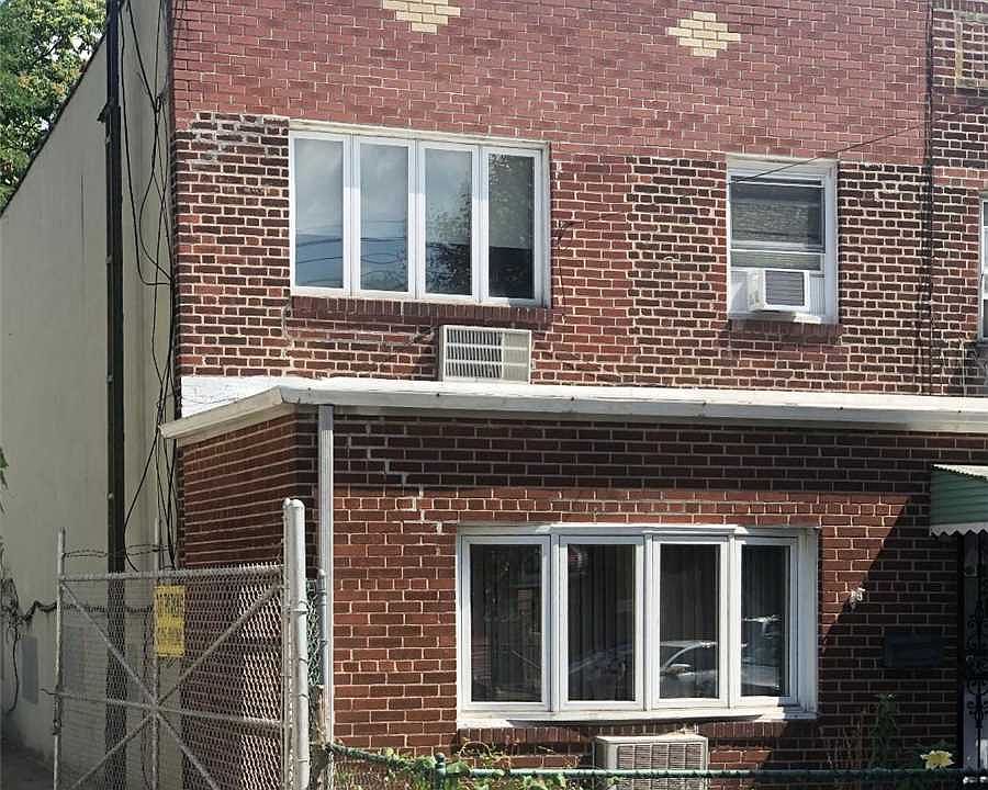 1st image of 2211 26th St