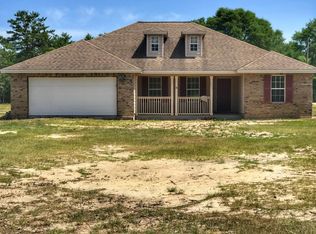 657 Elmwood Rd, Defuniak Springs, FL 32433