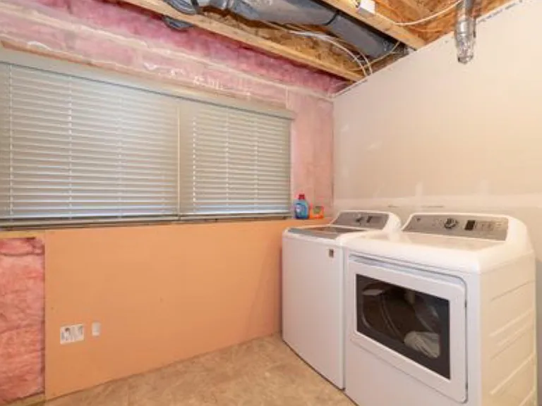 1205 Gardner Pond Ln — Photo 30