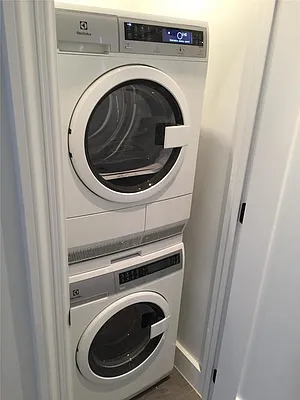 Rented by Platinum Properties | media 17