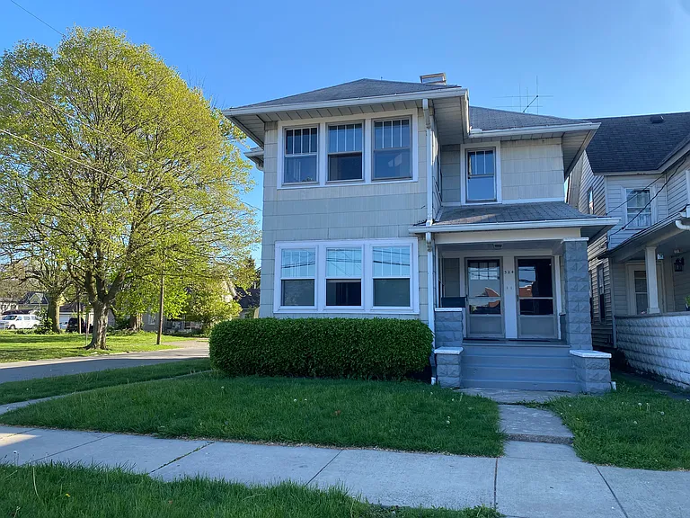 324 Paine Ave — Photo 13
