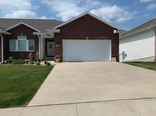 1160 Fox Ridge Rd, Dike, IA 50624
