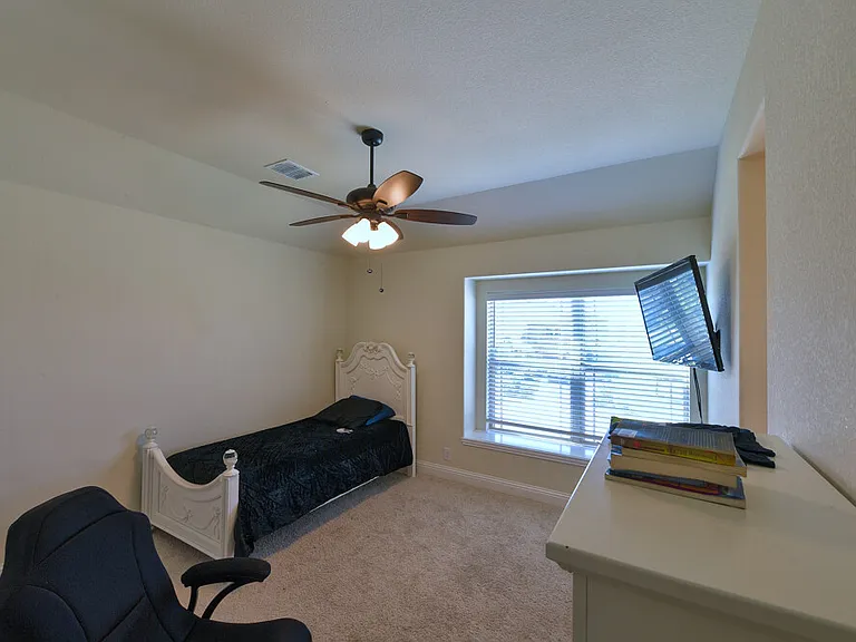 11100 Tanager Ln — Photo 37