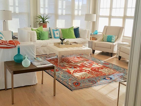 2nd floor living area