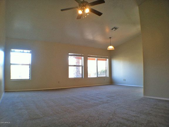 4th image of 4408 E Kiowa St