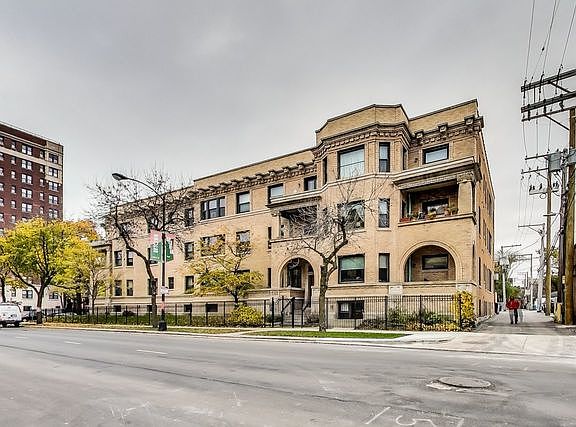 2nd image of 1353 W Wilson Ave #G