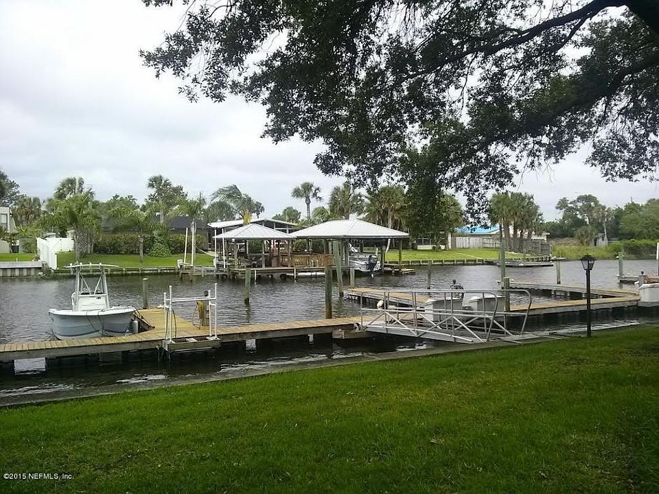 Dock