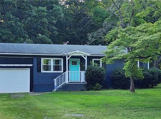 1801 Glenside Dr, Greensboro, NC 27405