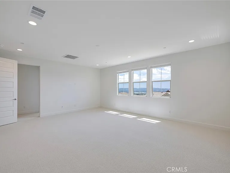 21204 Currant Ct — Photo 54