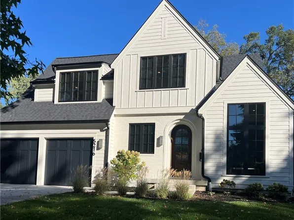5216 W 73rd St, Prairie Village, KS 66208