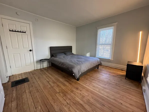 1400 Bemis St SE Room 2, Grand Rapids, MI 49506