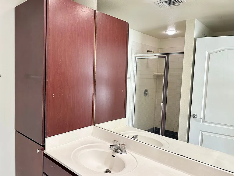 2505 San Gabriel #408 — Photo 13