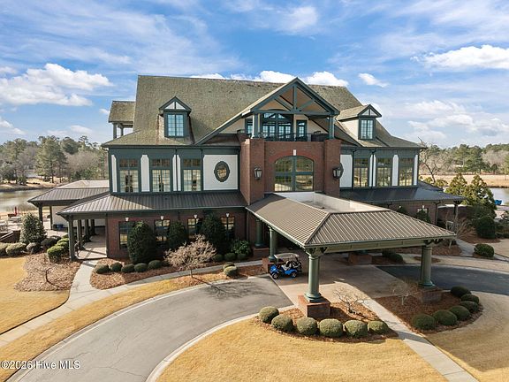 3rd image of 109 Pine Ridge Dr #42