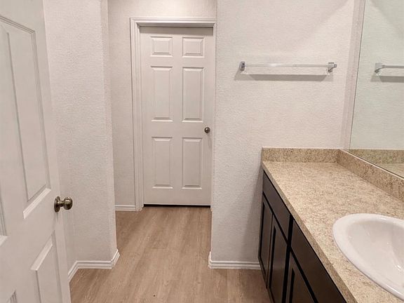 5th image of 101 Cullen St