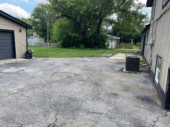4th image of 179 Nutwood Ct