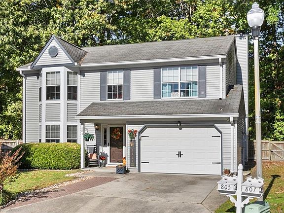 2nd image of 805 Millgate Court