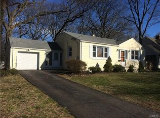 103 Richmond Ave, West Haven, CT 06516