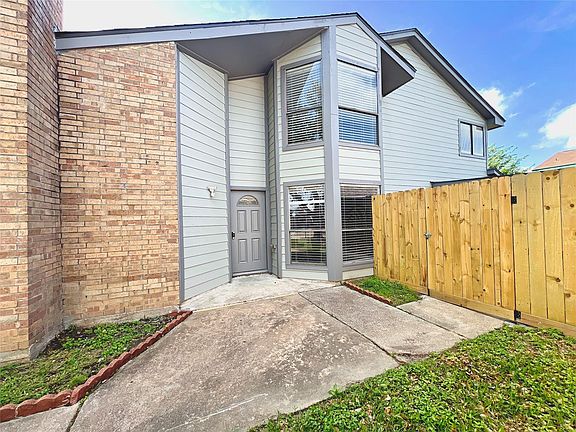 2nd image of 13546 Portobello Dr