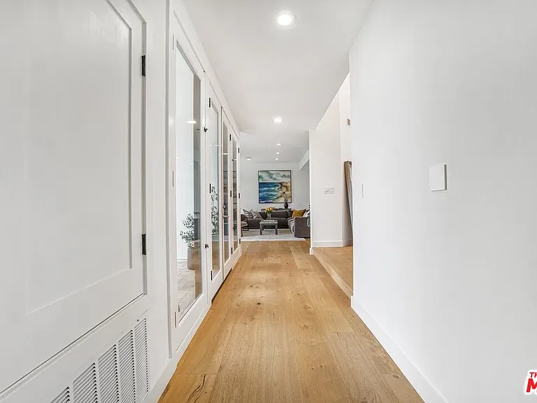 3485 Ridgeford Dr — Photo 49