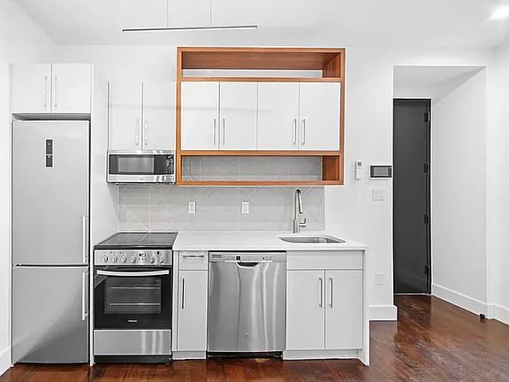 2nd image of 214 E 35th St Floor 3