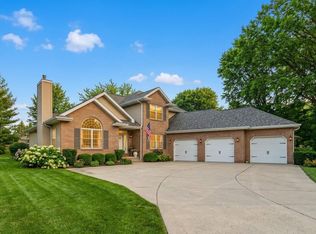 3545 Orvold Park Drive, Mcfarland, WI 53558