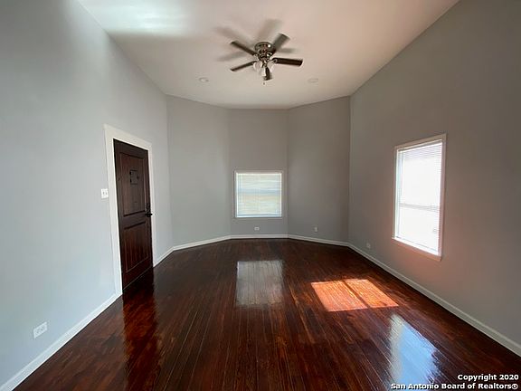 3rd image of 2907 Monterey St