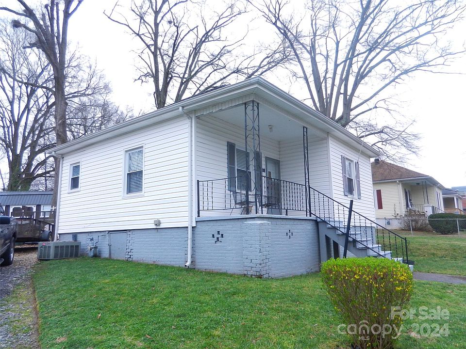 1st image of 1402 Fostoria Dr
