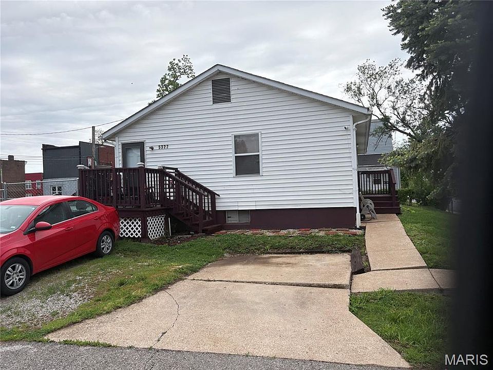 2nd image of 5327 Conde St