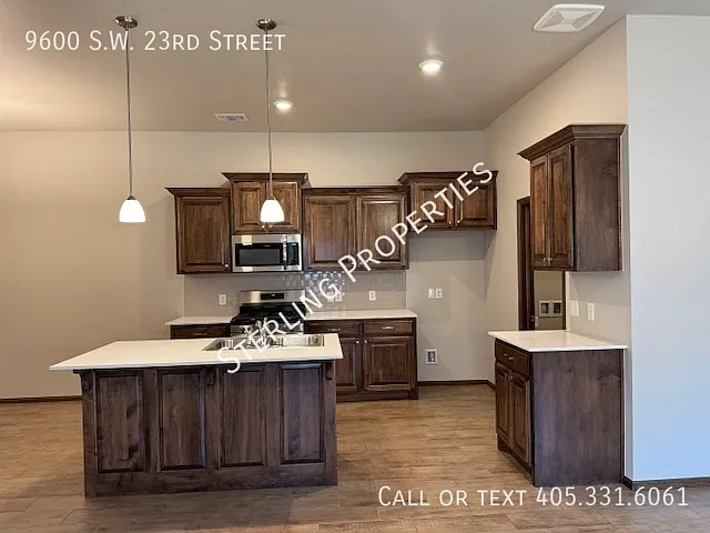 9600 SW 23rd St — Photo 5