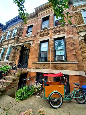 Rented by Brooklyn Property Group LLC | media 32