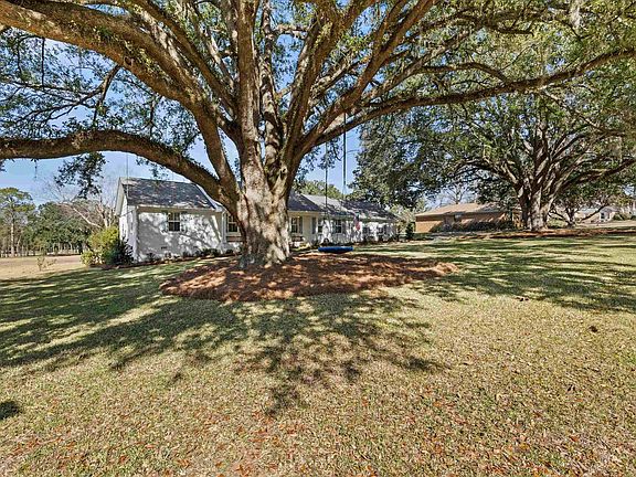 2nd image of 2908 Tyron Cir