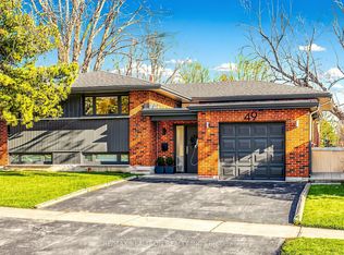 49 Castlegrove Blvd, Toronto, ON M3A 1K9