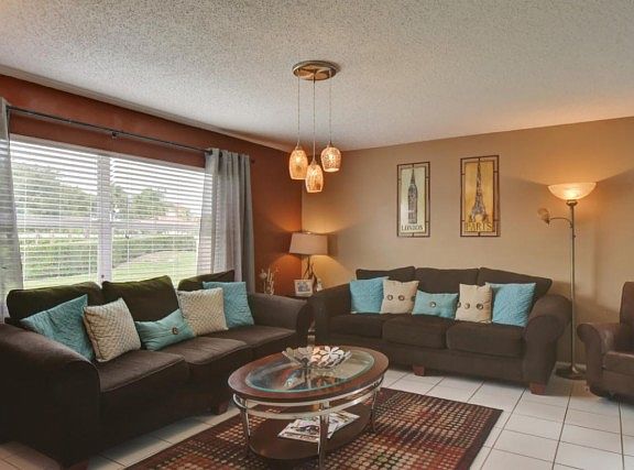 3rd image of 5302 Rivermill Ln