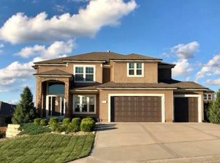4553 NE Park Ridge Ave, Lees Summit, MO 64064