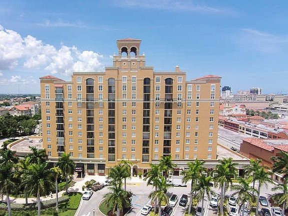 3rd image of 651 Okeechobee Blvd APT 605