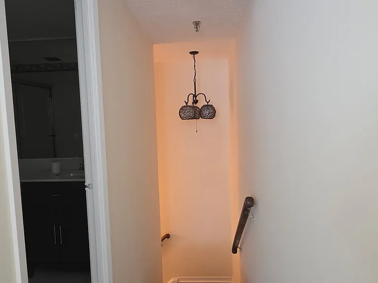 71 Front St E #411 — Photo 19